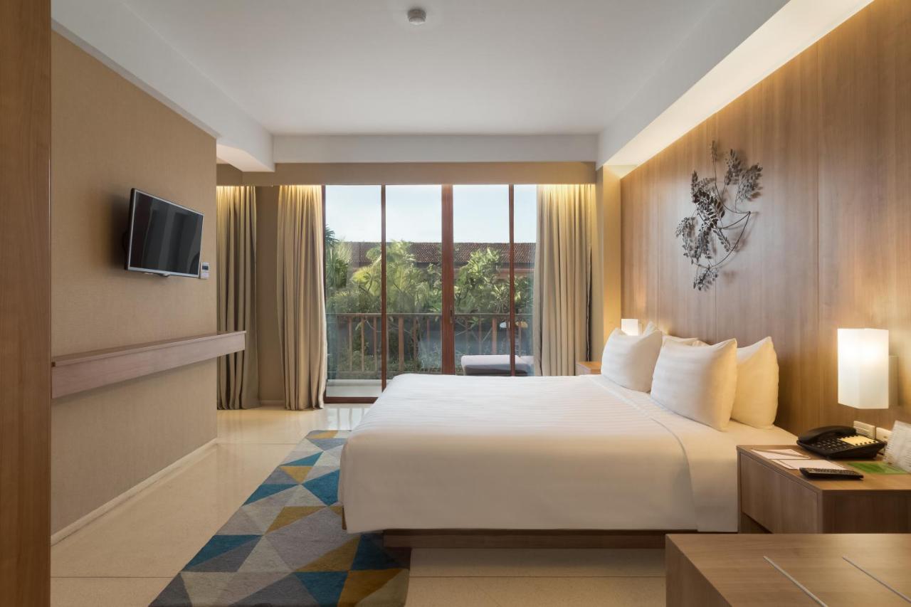 Grand Zuri Kuta Bali Hotel Exterior foto