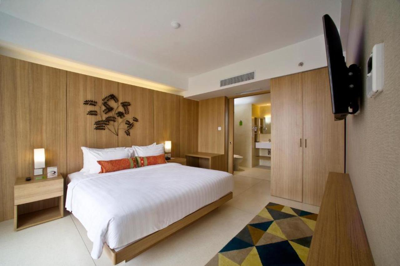 Grand Zuri Kuta Bali Hotel Exterior foto